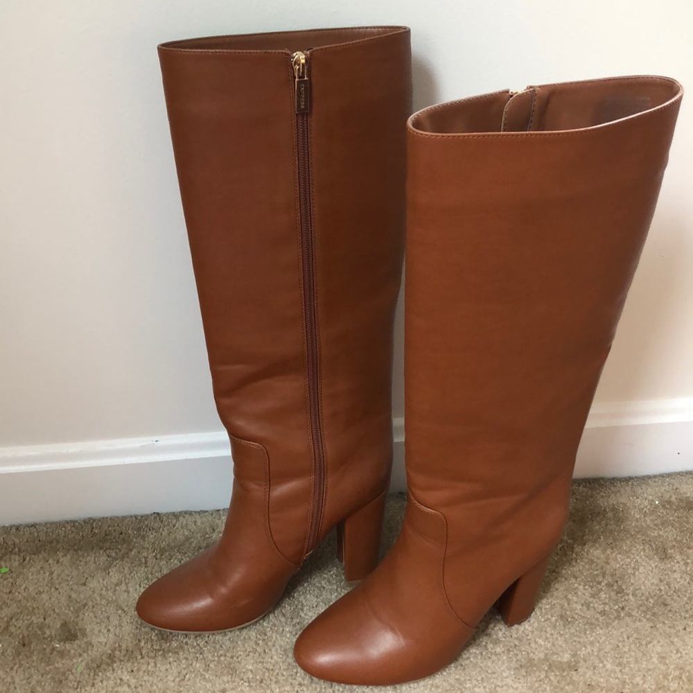 Express heeled boots